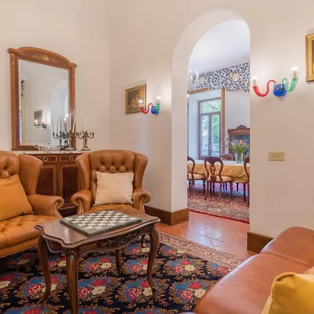 Villa Villa Licia, Val D'Orcia, Private Pool, Jacuzzi, Wifi