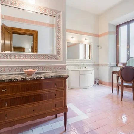 Villa Villa Licia, Val D'Orcia, Private Pool, Jacuzzi, Wifi