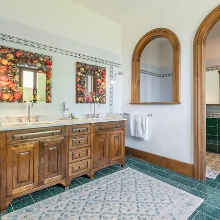 Villa Villa Licia, Val D'Orcia, Private Pool, Jacuzzi, Wifi