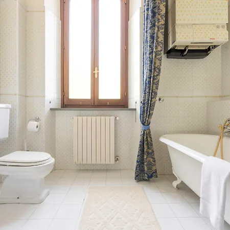 Villa Licia, Val D'Orcia, Private Pool, Jacuzzi, Wifi Chiusi
