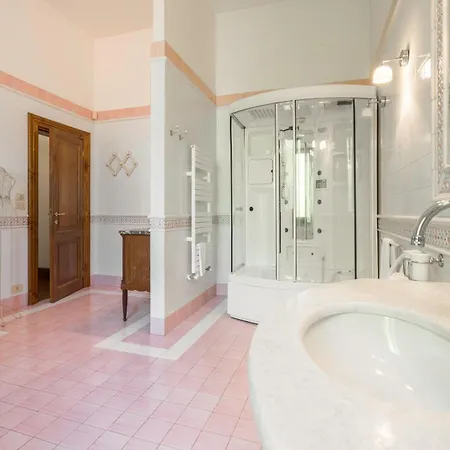 Villa Villa Licia, Val D'Orcia, Private Pool, Jacuzzi, Wifi Chiusi